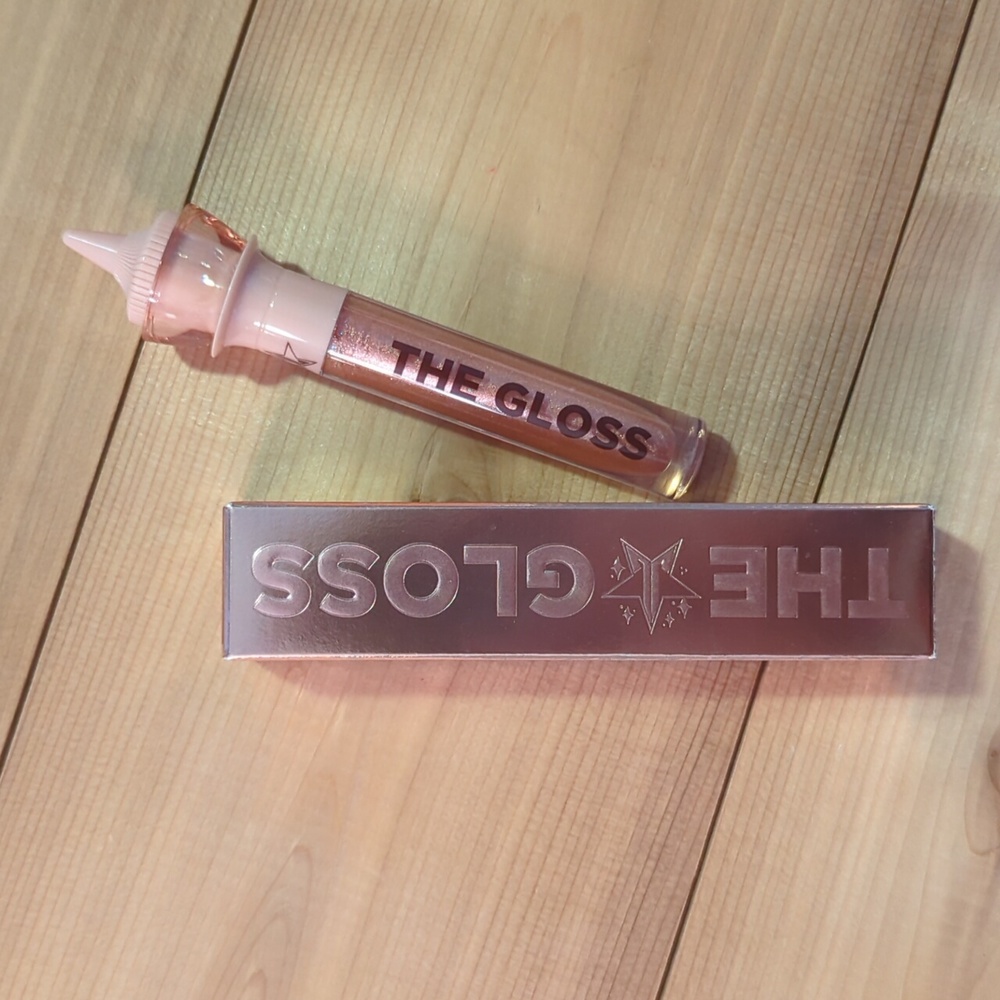 Jeffree Star The Gloss in Pretzel Drip